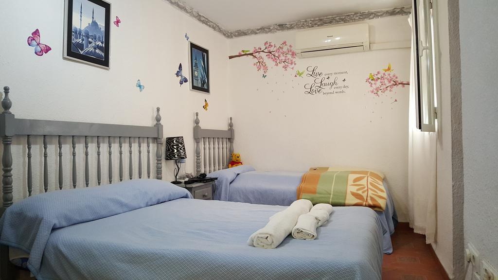 Giraldilla Hotel Seville Room photo